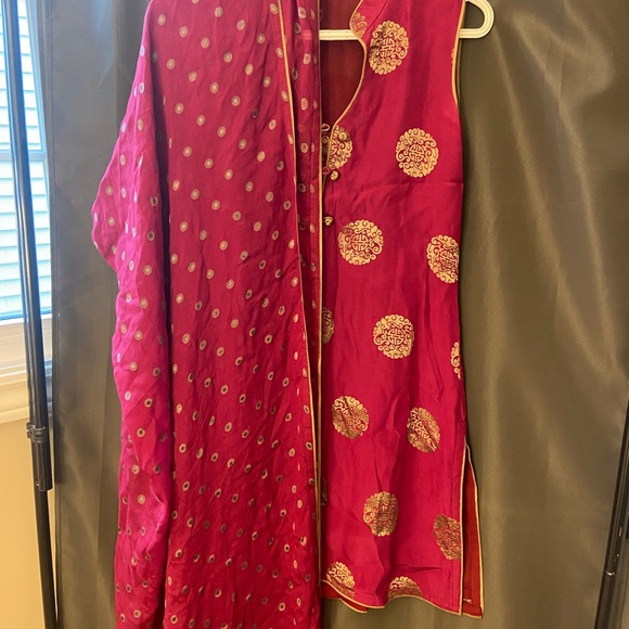 Assorted Indian tops - Picture 10 of 16